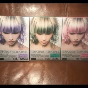 Hair color comb in wash out color